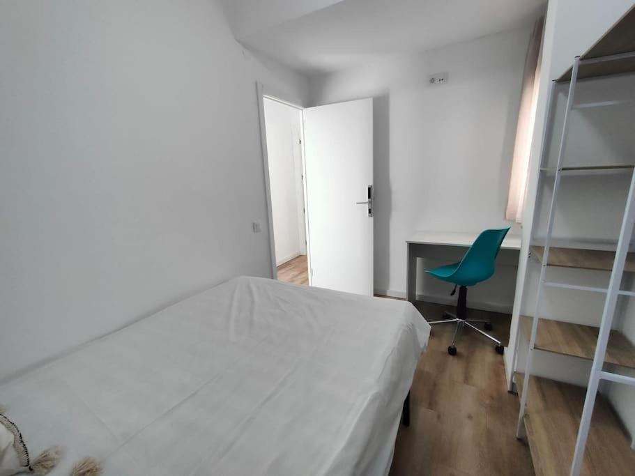 Centrico Conjunto Habitacional Аликанте Екстериор снимка
