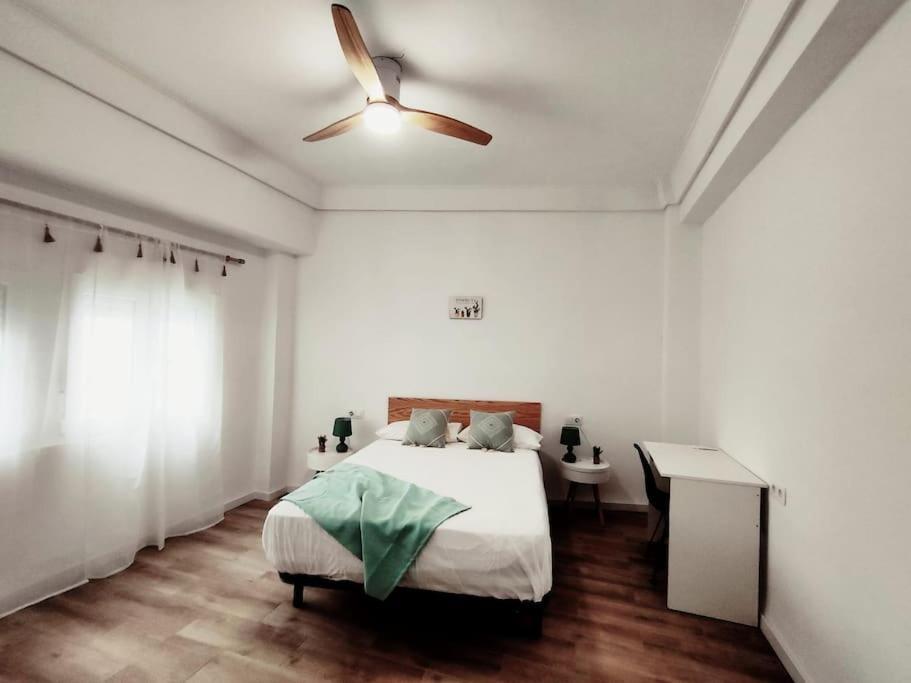 Centrico Conjunto Habitacional Аликанте Екстериор снимка